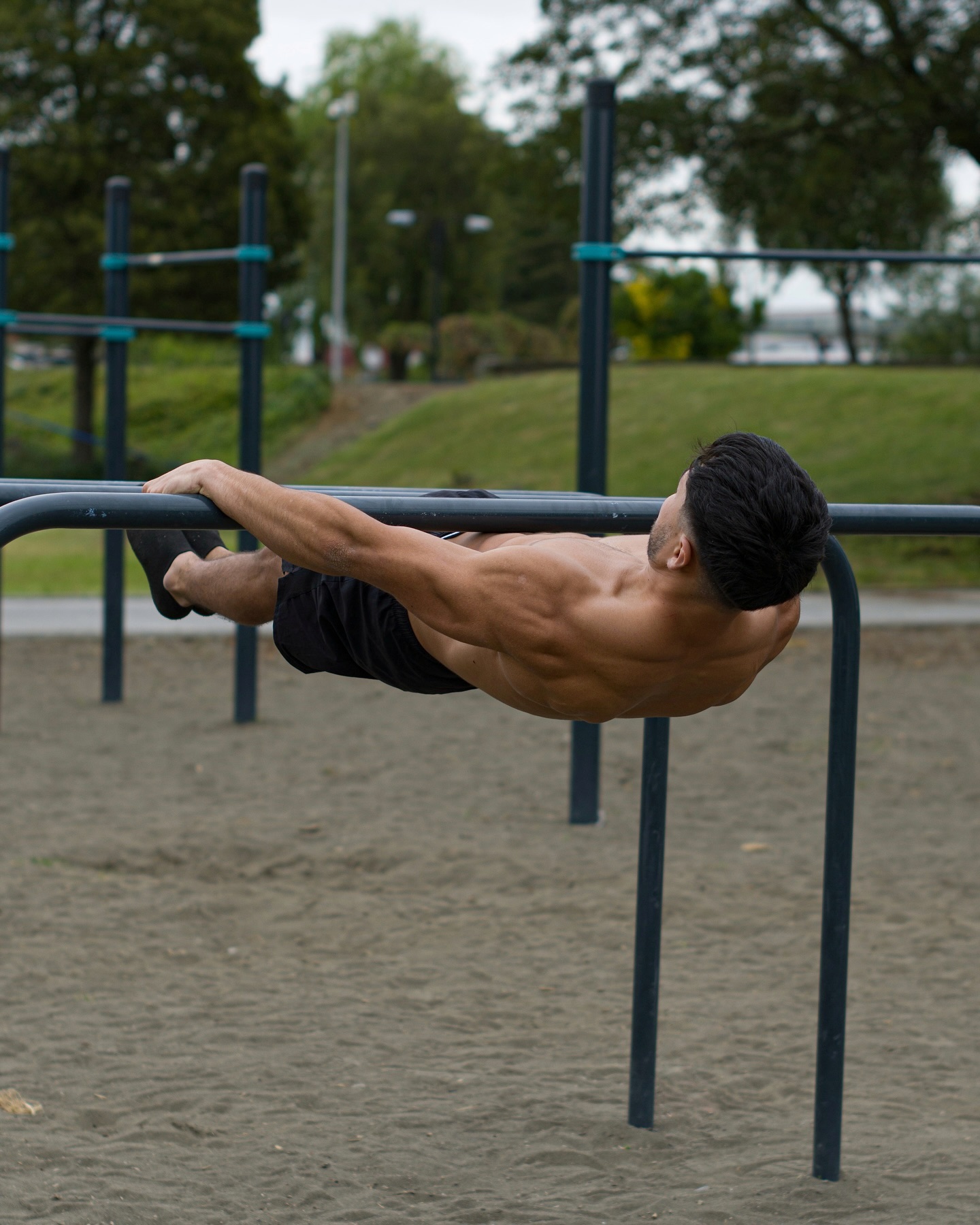 Alien Tier — Calisthenics Skill Progression